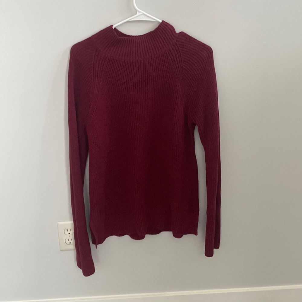 Women’s sweater